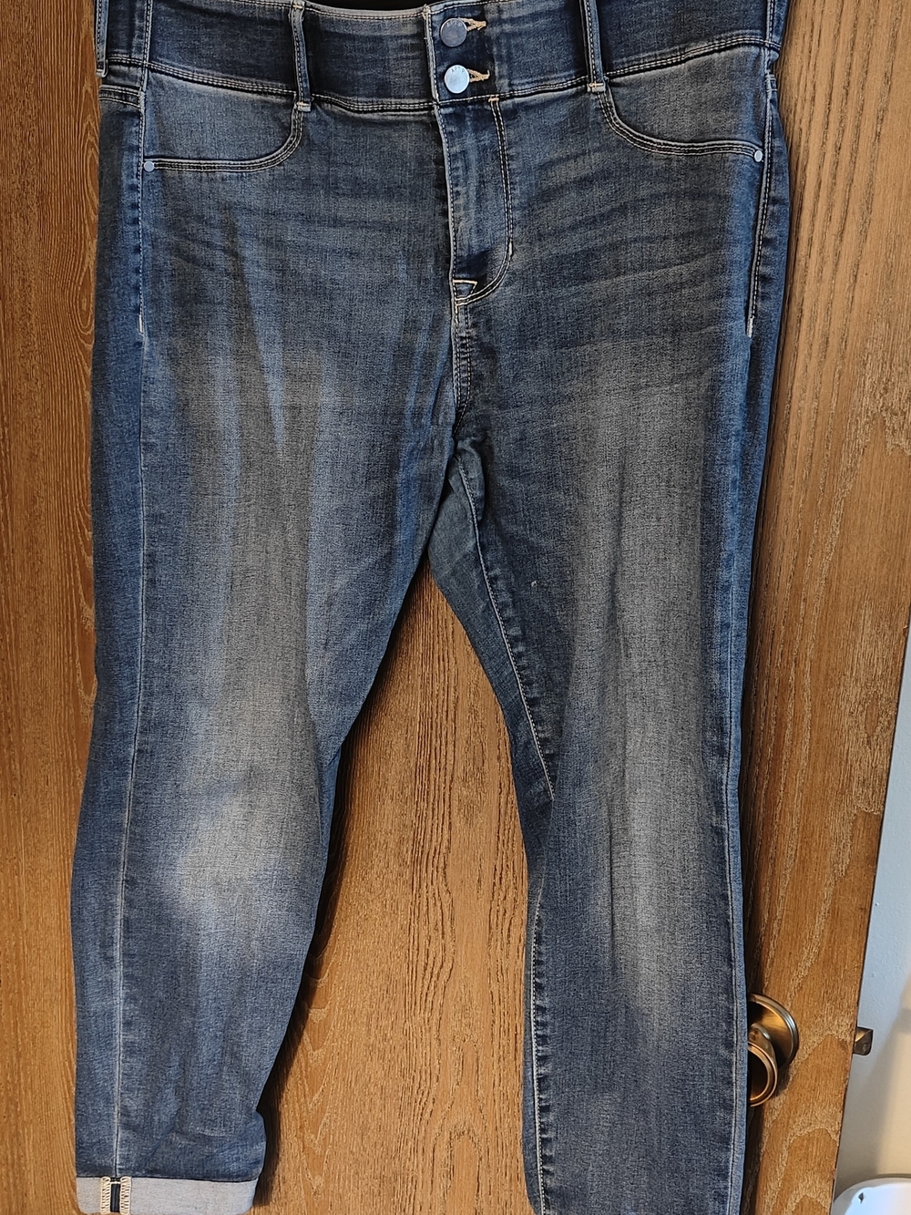 Women's Apt. 9 Slim Straight Capris Jeans Size 14